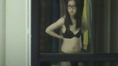 Nemernicul strâns al colegiului Ivy Lebelle este lovit de Bill Bailey