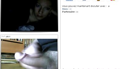 Sex lesbiene tinere pasionate într-o zi însorită