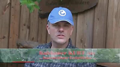 Curvy Penny Pax bătea cu o pereche de ciorapi negri