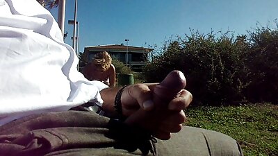 Cățea este o nimfoană și nu poate trăi fără sex nici măcar o zi