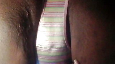 Subioanele cu guler ca ea sunt bune pentru sexul anal