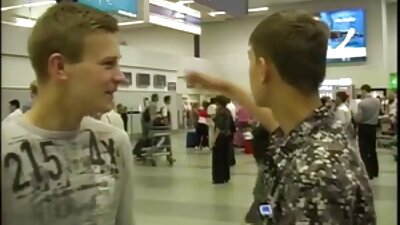 Dădacă curvă Hollie Mack fută de bărbatul casei